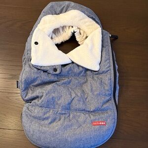 SKIP HOP Stroll and Go Car Seat Cover
